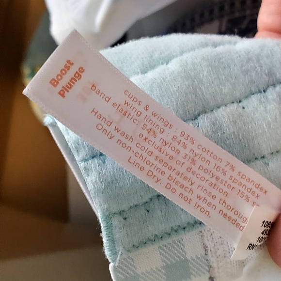 Cacique Boost Plunge Bra 38F - Picture 12 of 12